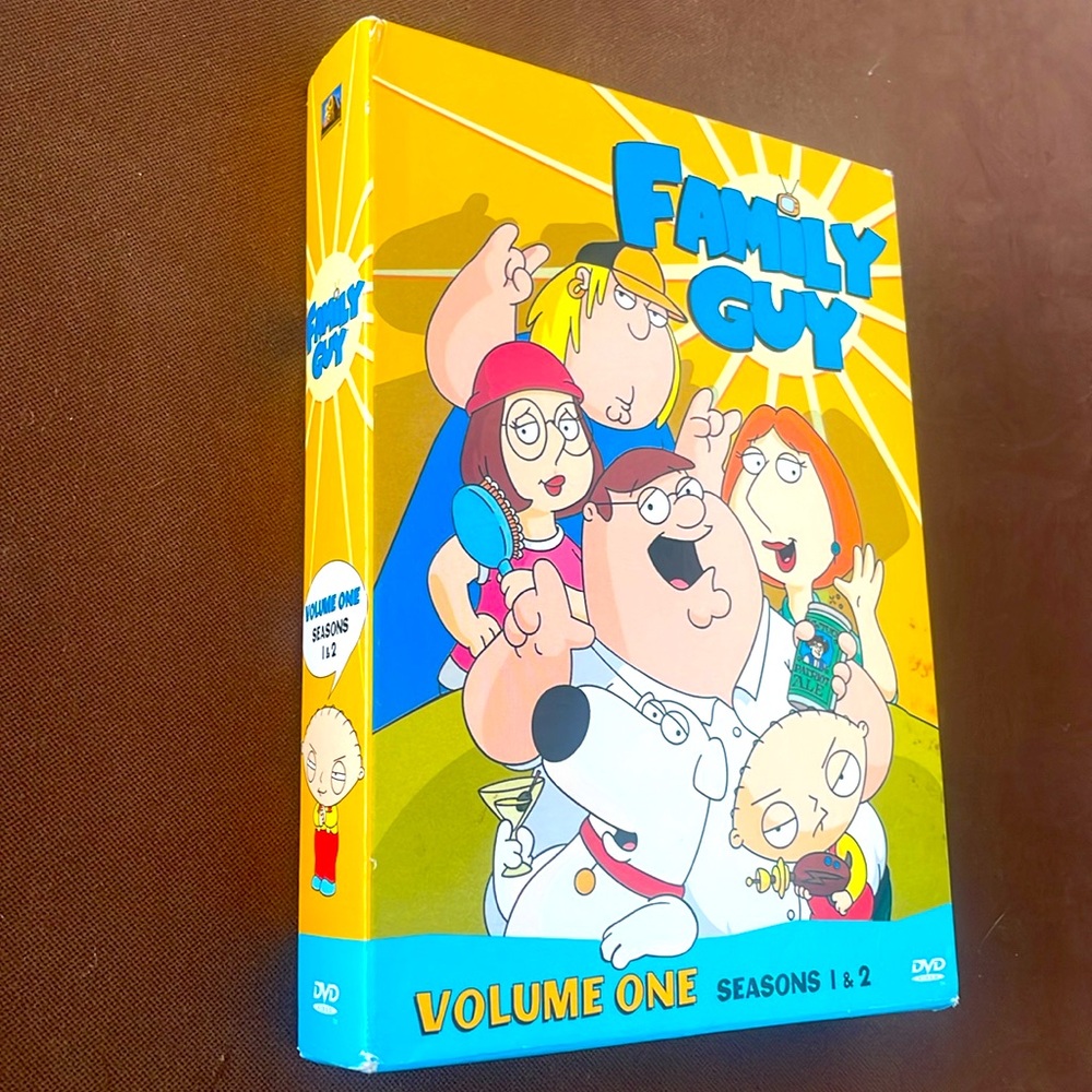 FAMILY GUY VOLUME ONE Season 1 & 2 DVD Set of 4 Discs
